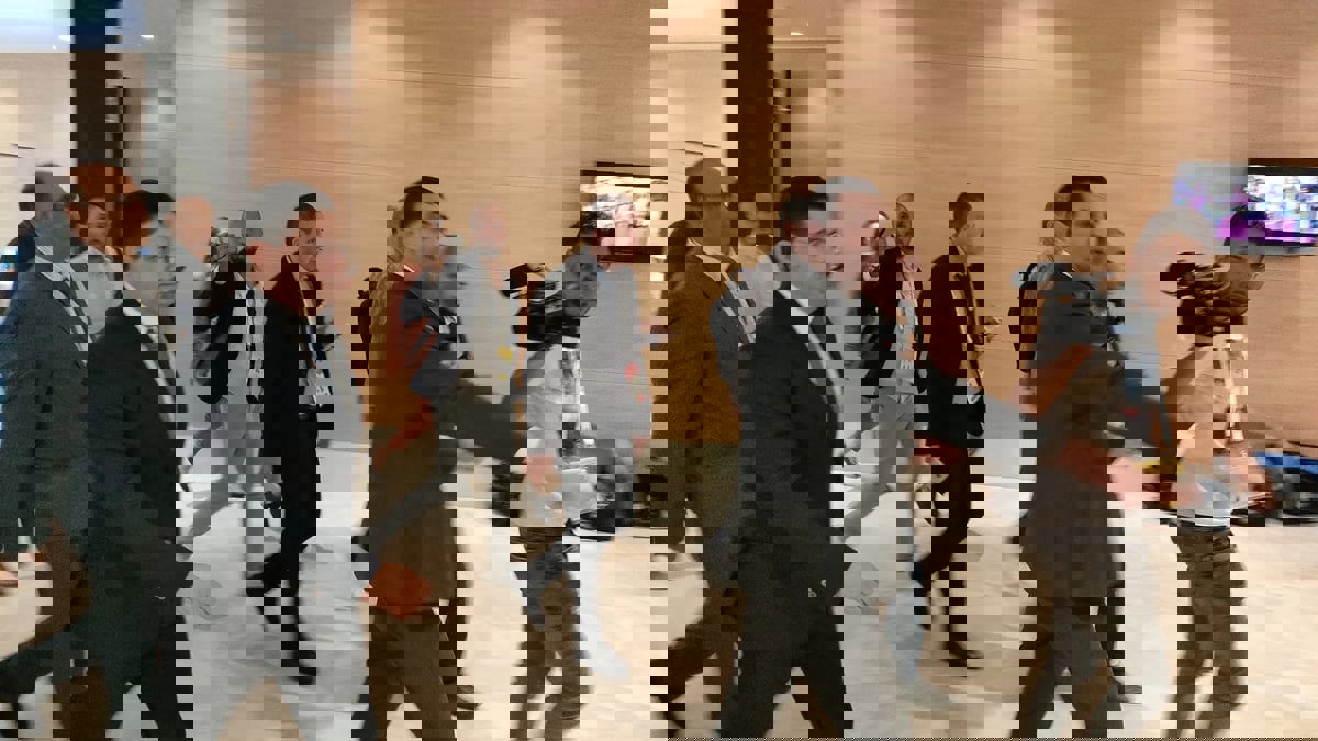 وزير خارجية المغرب يصل إلى الجزائر

