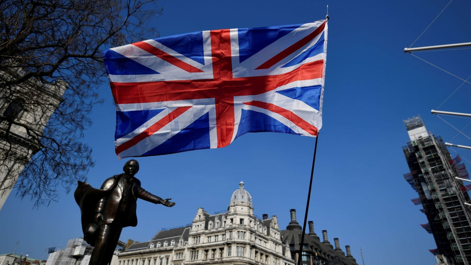 تغييرات أمنية تغلق مبنى السفارة البريطانية في القاهرة