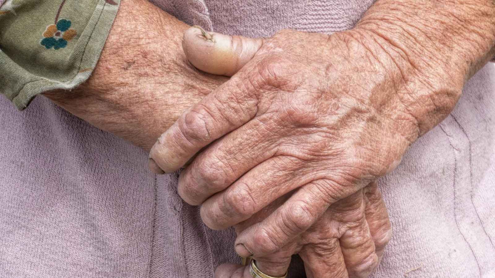 وفاة أكبر معمرة ليبية عن 114 عاماً (صور)