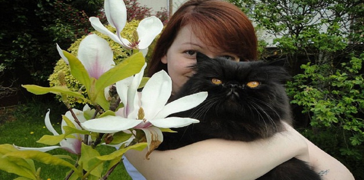 بالصور.. تعرف على الحسناء التي نجت من تسميم والدها الجاسوس الروسي "سيرغي سكريبال" 