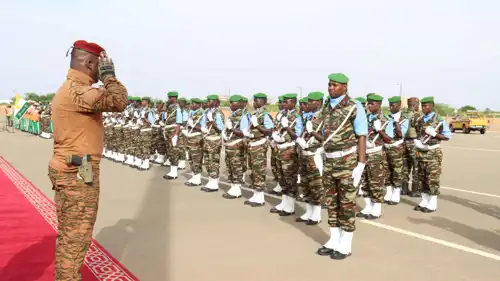 تراوري أمام جنوده