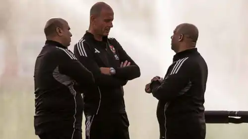 ياس توروب مع وليد صلاح الدين