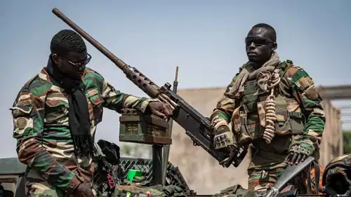 جنود سنغاليون قرب حدود مالي، في مهمة لمكافحة الإرهاب، 11 مايو.