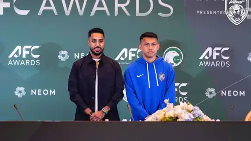 سالم الدوسري وعارف أيمن في مؤتمر الاتحاد الآسيوي