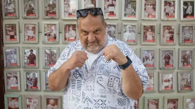 الفنان المصري خالد الصاوي