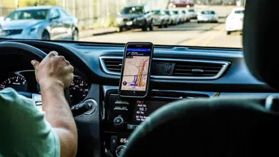 سائق أوبر (متداولة)