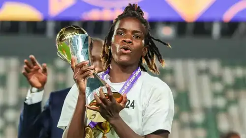 إستر أوكورونكوو