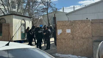 الشرطة التركية في موقع المشاجرة 