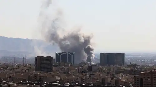 آثار القصف الإسرائيلي على العاصمة الإيرانية طهران