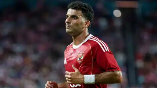 زيزو لاعب الأهلي المصري