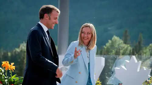 ماكرون وميلوني