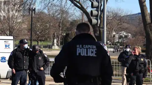 عناصر من الشرطة الأمريكية 