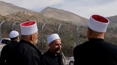 لحظة وصول الوفد الدرزي للجولان