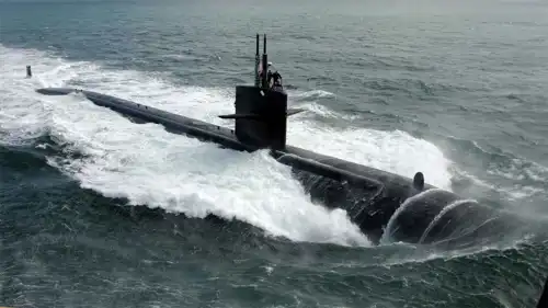 غواصة نووية