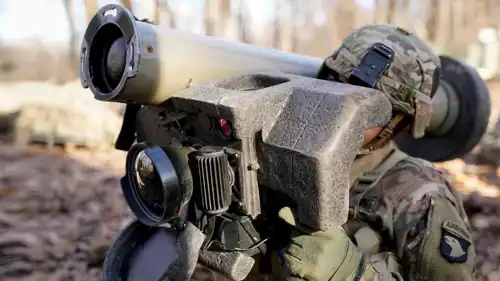 صاروخ "جافلين" المضاد للدروع