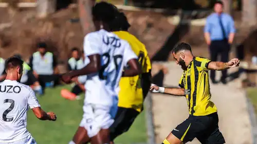 من مباراة الاتحاد وفيتوريا غيماريش الودية