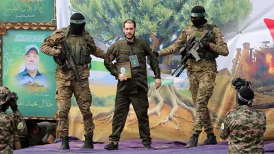 جانب من عمليات التبادل السابقة