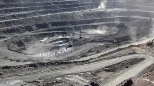 سلاح المعادن الصيني