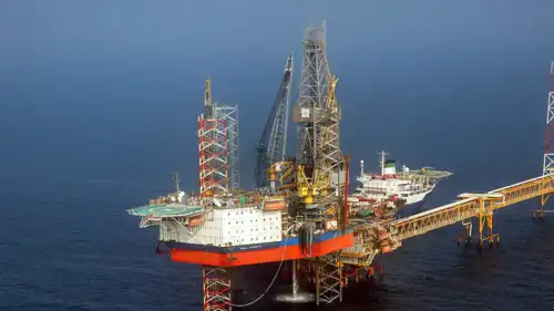 محطة نفط إيرانية