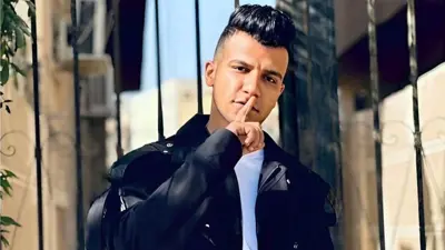 الفنان المصري عصام صاصا