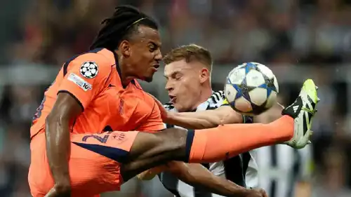 مباراة برشلونة ونيوكاسل في دوري أبطال أوروبا