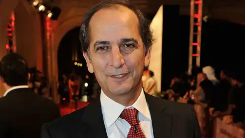 الفنان المصري الراحل هشام سليم