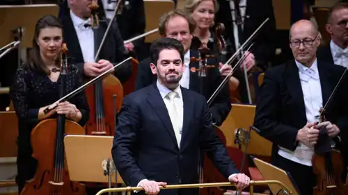 المايسترو الإسرائيلي لهاف شاني 