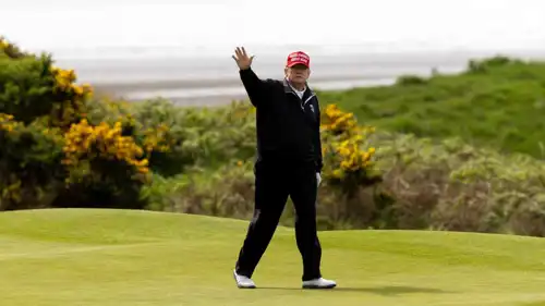 ترامب في ملعب غولف