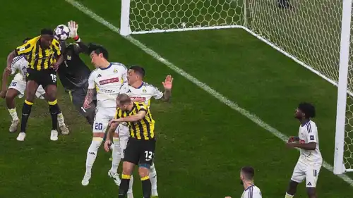 مباراة الاتحاد السعودي والغرافة القطري في دوري أبطال آسيا للنخبة