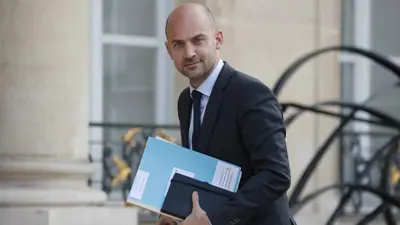 وزير الخارجية الفرنسي جان نويل-بارو 