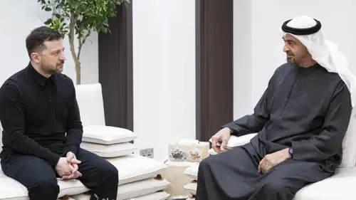 الشيخ محمد بن زايد خلال استقبال زيلينسكي 