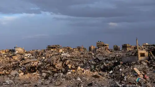 مبان مدمرة وسط في رفح جنوبي قطاع غزة