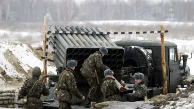 جنود أوكرانيون على الجبهة مع روسيا