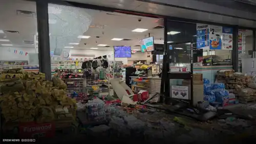 سرقة مجنونة لصراف آلي تدمر متجرا بالكامل في تكساس