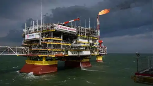 حقل فيلانوفسكي النفطي في بحر قزوين