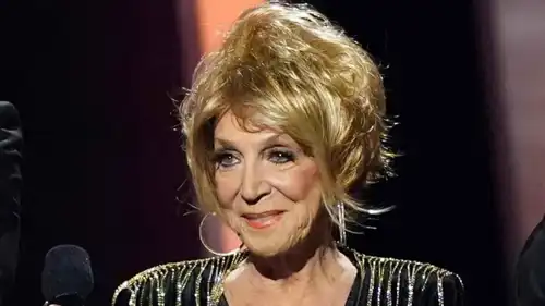 الراحلة جيني سيلي