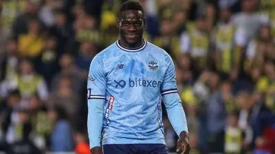 ماريو بالوتيلي