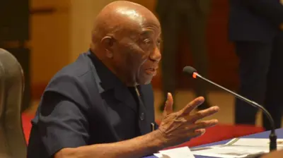  رئيس  ليبيريا جوزيف نيوما بواكاي 