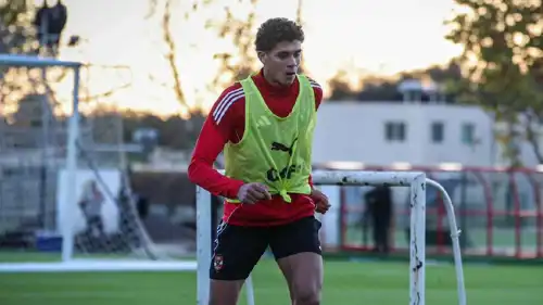 حمزة عبد الكريم مهاجم الأهلي المصري