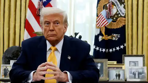  الرئيس الأمريكي دونالد ترامب 