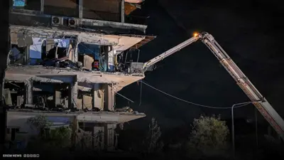 تفاصيل الهجوم الإسرائيلي على المزة