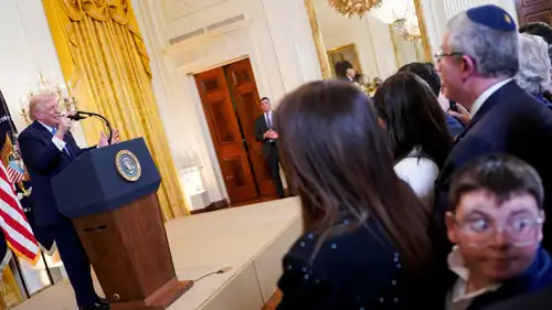 دونالد ترامب في حفل استقبال بمناسبة عيد الحانوكا اليهودي