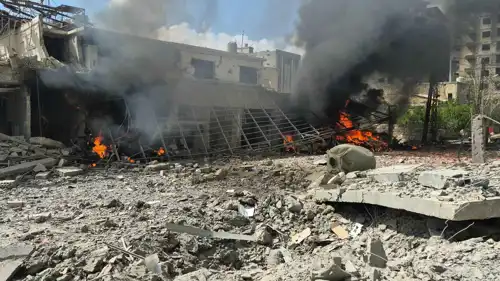 آثار غارات إسرائيلية على لبنان