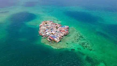 جزيرة سانتا كروز ديل إيسلوتي