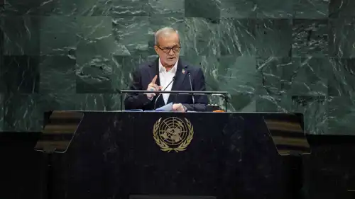  الرئيس الإيراني مسعود بزشكيان 