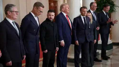 زيلينسكي مع ترامب وقادة أوروبا