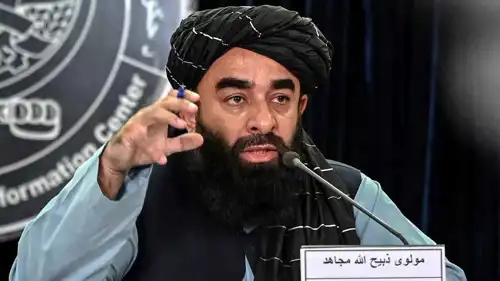 المتحدث باسم حكومة طالبان ذبيح الله مجاهد