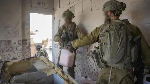 جنود إسرائيليون خلال العمليات في غزة