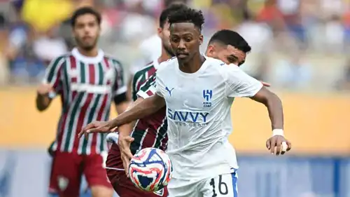 ناصر الدوسري نجم الهلال السعودي