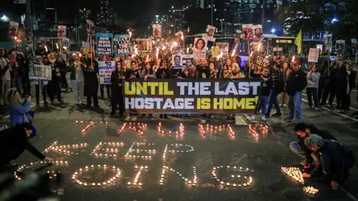 إسرائيليون يطالبون باستكمال صفقة التبادل